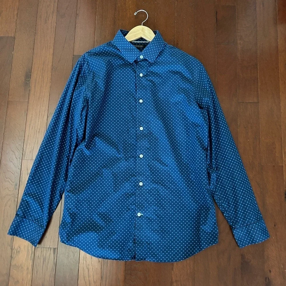 Banana Republic Men Button Down Shirt Blue Polka Dot non iron Size Large Perfect